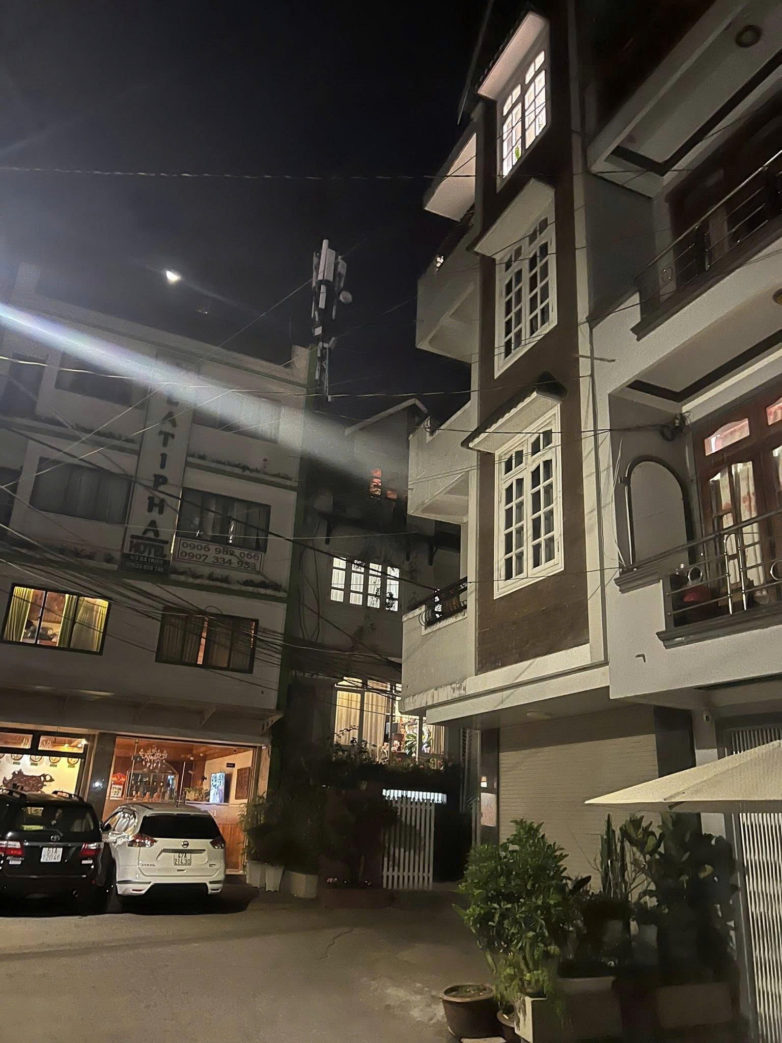 Cho thuê nhà 7 phòng khu quy hoạch Bà Triệu Đà Lạt giá 22 triệu 5
