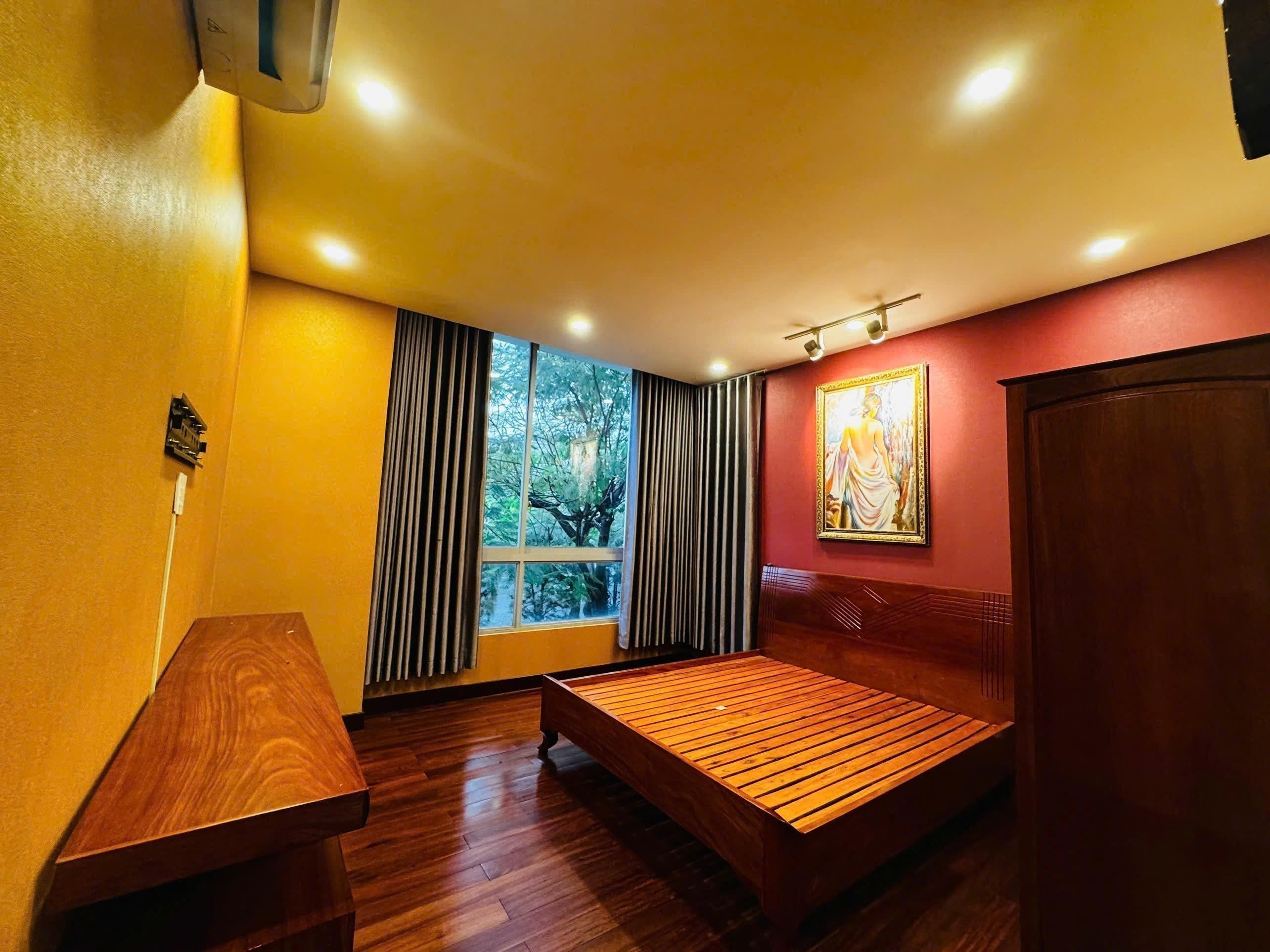 Cho thuê Biệt thự Quận 9, Hồ Chí Minh, Diện tích 494m², Giá Thương lượng 17