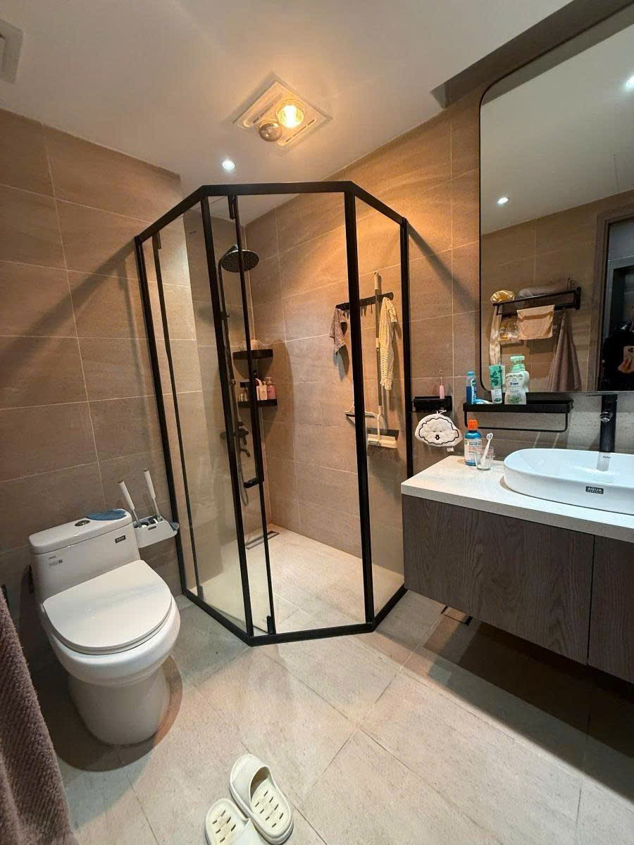 Nguyễn Trường Tộ Cách Phố 5M Lô Góc Thoáng MT 5M 4 Tầng 13.9 Tỷ