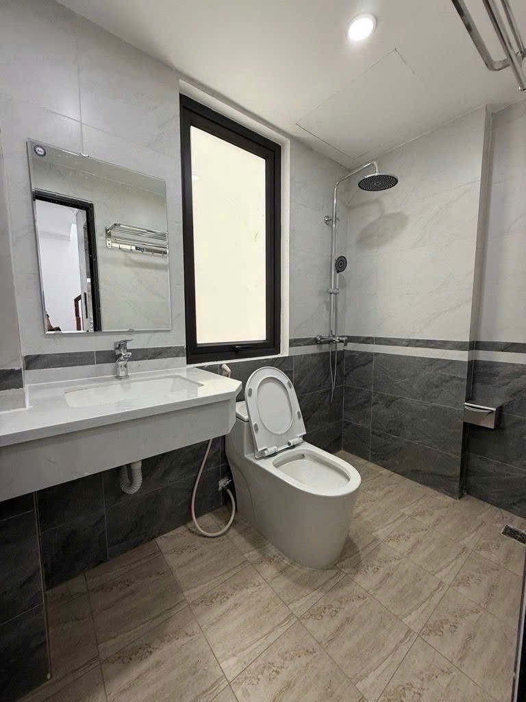 TOÀ NHÀ DÒNG TIỀN THANH XUÂN "KHỦNG" 110TR/THÁNG - 7 TẦNG THANG MÁY - GIÁ 30 TR/M 3