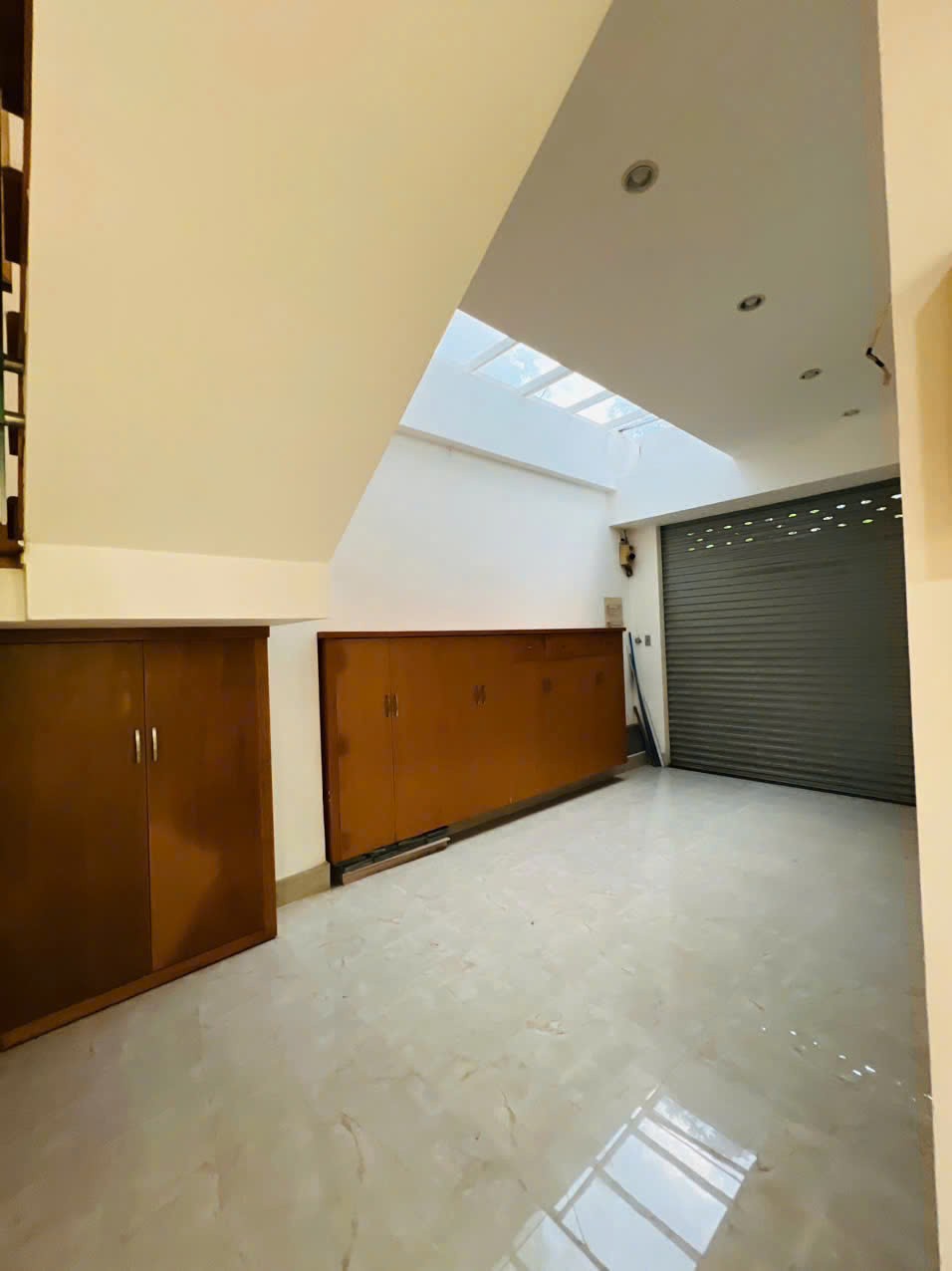 Cho thuê Biệt thự Phường Phú Hữu, Quận 9, Diện tích 300m², Giá 25 Triệu/tháng 4