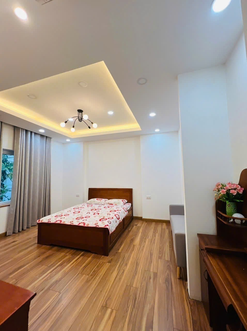 Cho thuê Biệt thự Phường Phú Hữu, Quận 9, Diện tích 300m², Giá 25 Triệu/tháng 13