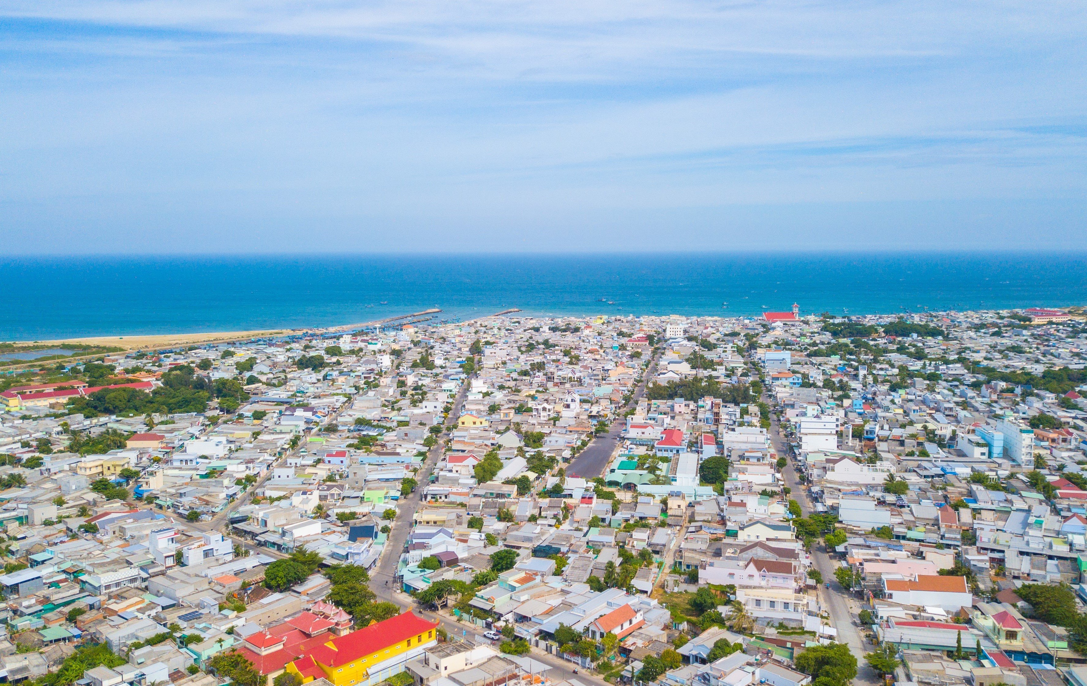 Cần bán Đất Thị trấn Chơn Thành, ngay Trung tâm hành chính Chơn Thành, Diện tích 100m², Giá 18 Triệu/m² 2