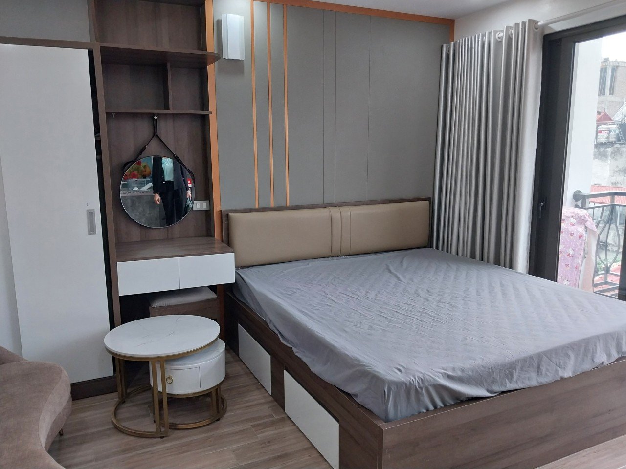 Cho thuê căn hộ Apartment Hồ Tây. Thoáng rộng đầy đủ tiện nghi. Dt 35m2 Chỉ 7tr 2