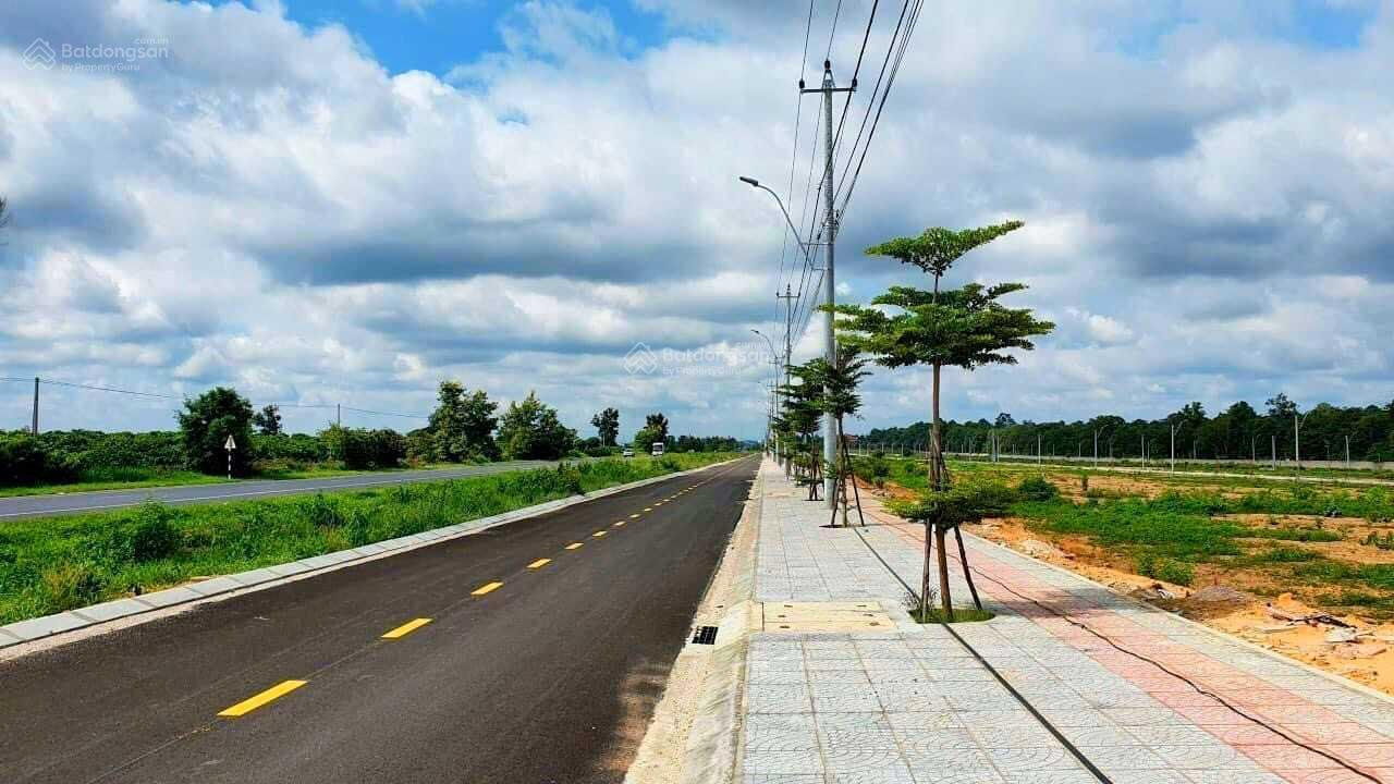 Duy nhất 5 lô liền kề, hàng ngoại giao Mega City Kon Tum, CK 3% giá chỉ 470tr / lô, sổ đỏ 3