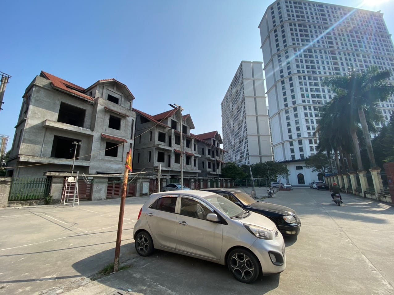 Cần bán Biệt thự dự án The Manor - Hà Nội, Diện tích 202m², Giá 030 Tỷ 4