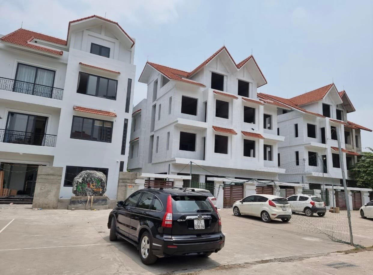 Cần bán Biệt thự dự án The Manor - Hà Nội, Diện tích 202m², Giá 030 Tỷ 7