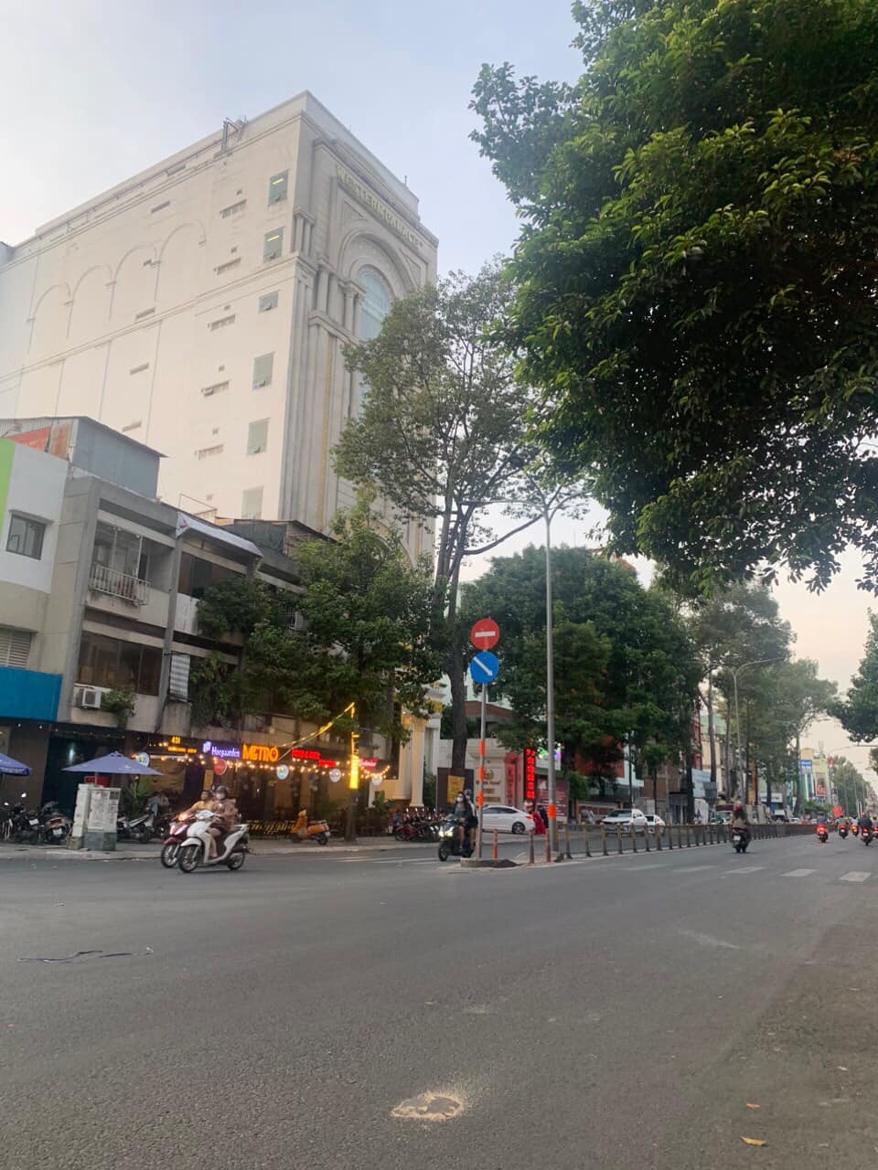 MT Lê Hồng Phong-ngang 4.7m-nhà mới-5PN gần chợ-kinh doanh đỉnh