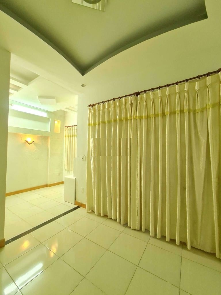 Cho thuê Nhà mặt tiền đường 49, Phường Hiệp Bình Chánh, Diện tích 400m², Giá Thương lượng 3