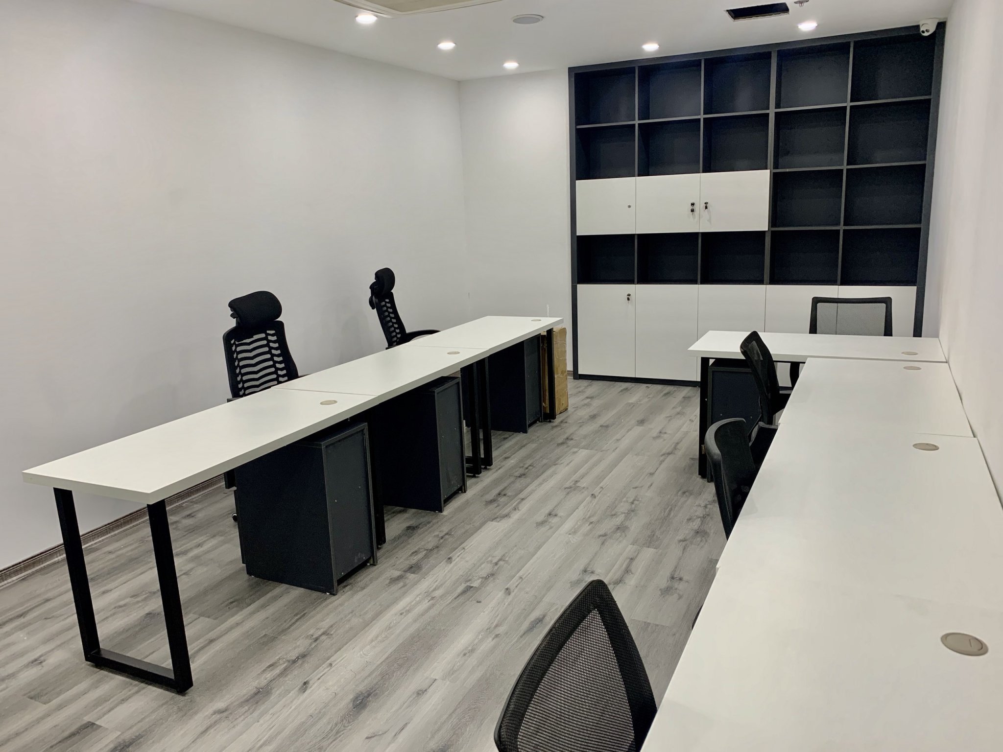 Cho thuê văn phòng 941m2 làm co-working tại tòa Central Field, Trung Kính, quận Cầu Giấy 7