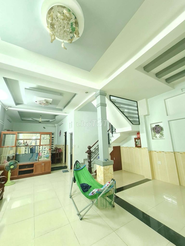 Cho thuê Nhà mặt tiền đường 49, Phường Hiệp Bình Chánh, Diện tích 400m², Giá Thương lượng