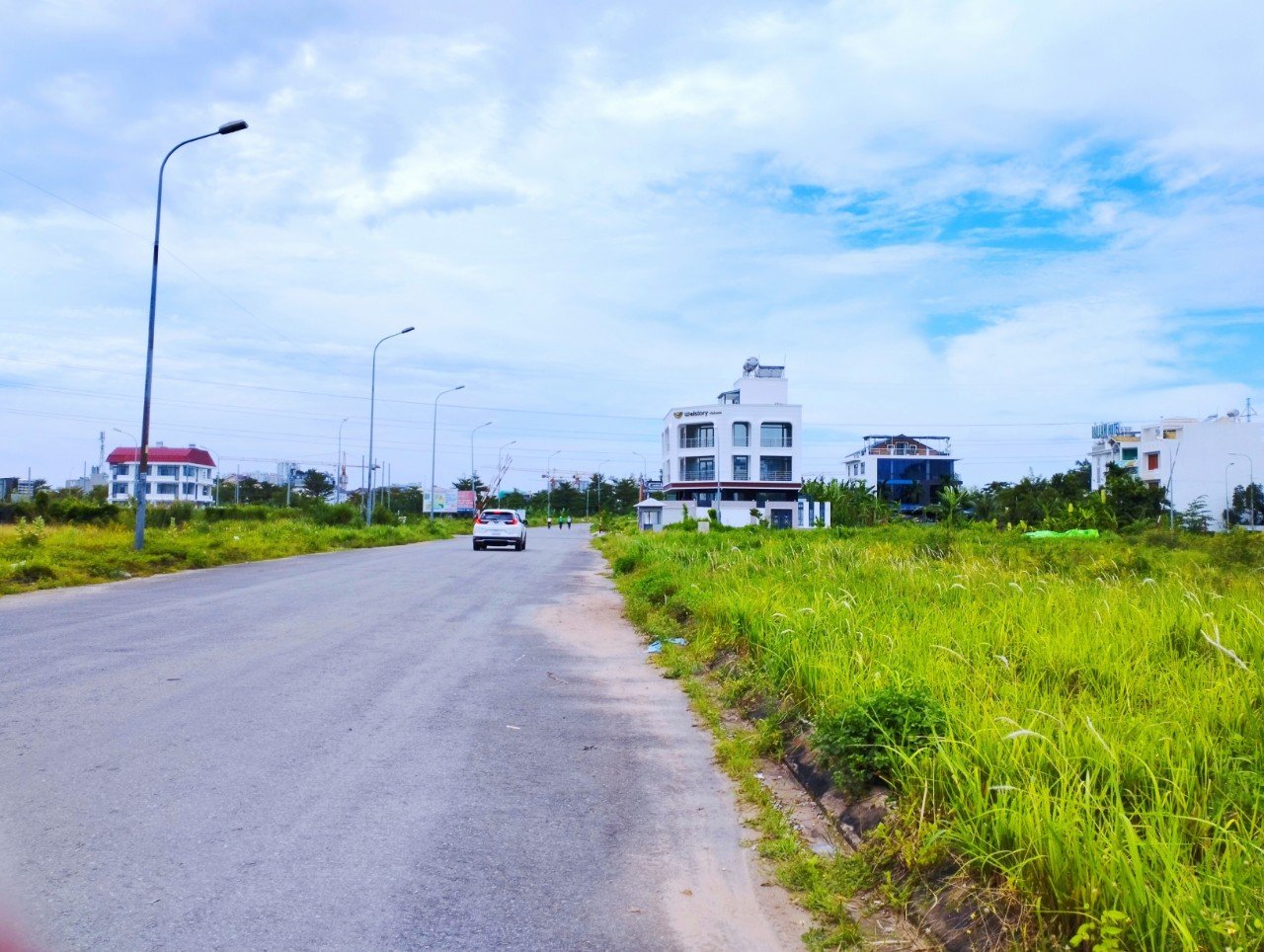 Đang bán đất nền dự án KDC Phú Nhuận, Phước Long B, Quận 9, diện tích 300m2, giá 65tr/m2