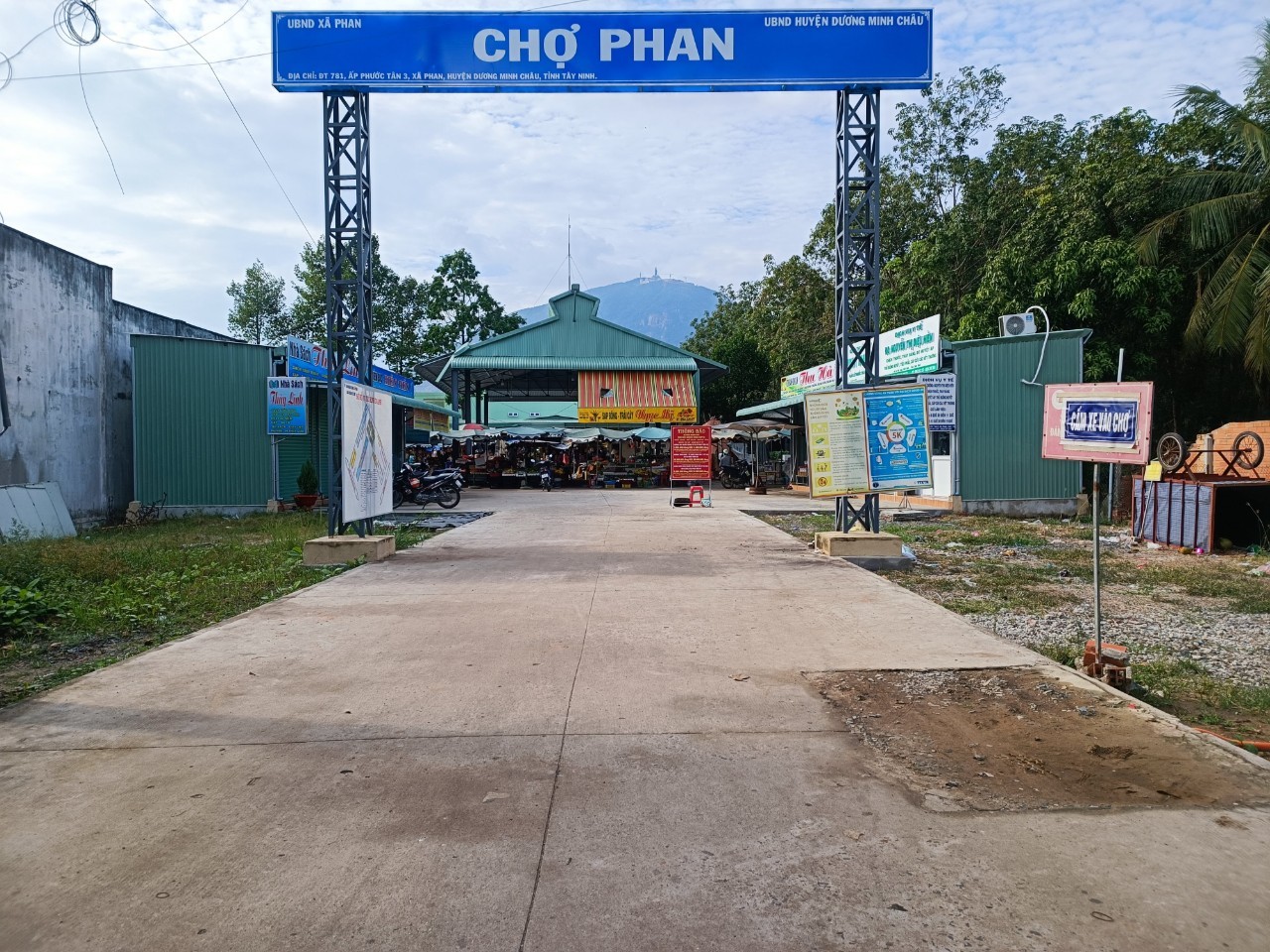 500 triệu Bán đất giá rẻ tại CHỢ H.Dương Minh Châu, Tây Ninh