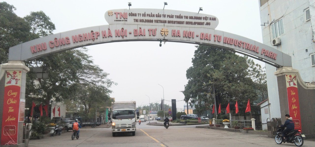 Chính chủ cho thuê kho nhập xuất hàng hóa mặt QL5 trong KCN Đài Tư quận Long Biên,Hà Nội. LH. 0866683628 1
