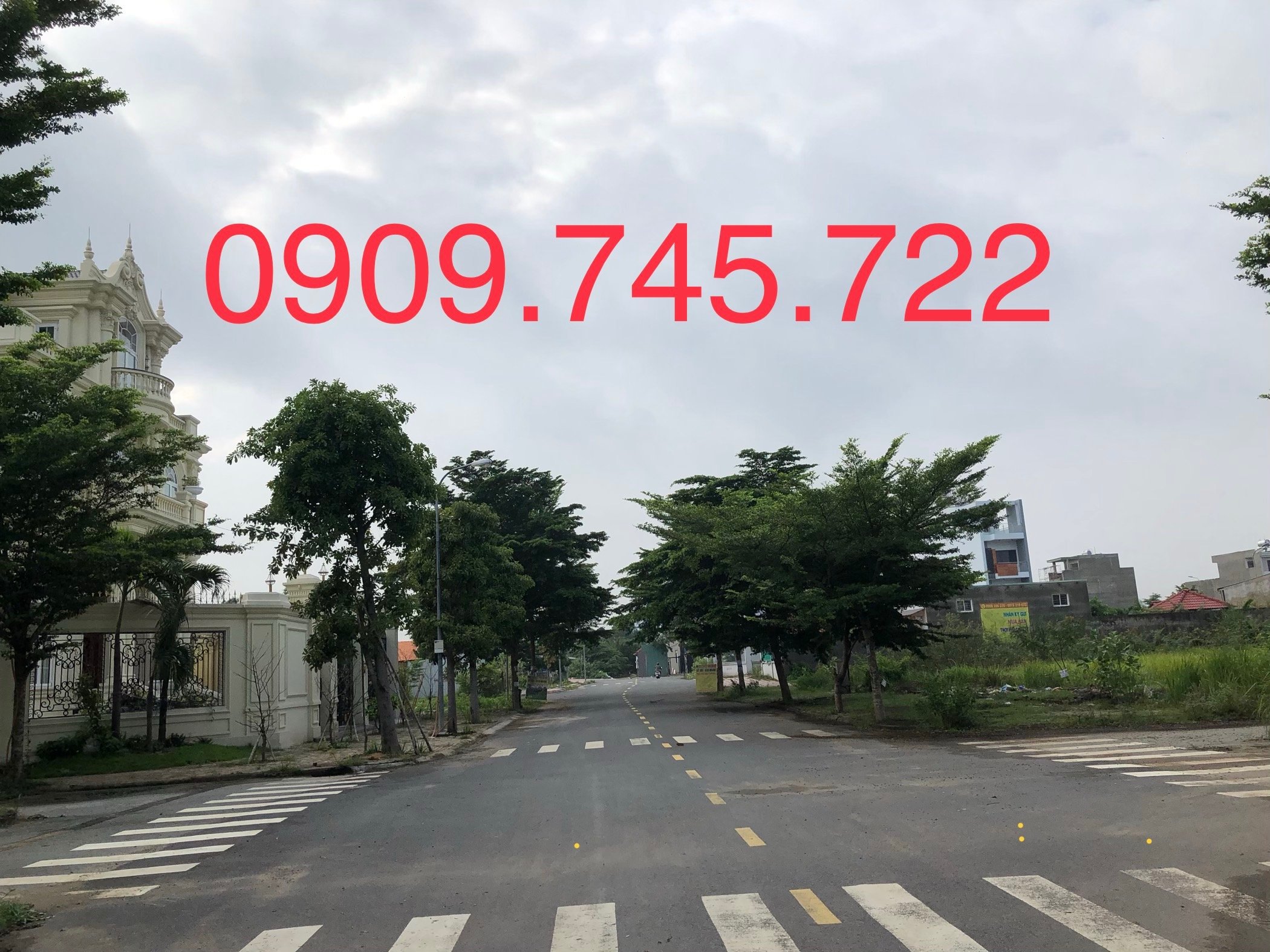 Cần bán Đất đường Bưng Ông Thoàn, Phường Phú Hữu, Diện tích 160m², Giá 50 Triệu/m² 4