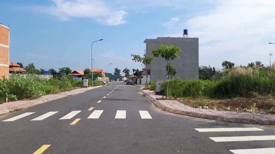 Cần bán Đất đường Bưng Ông Thoàn, Phường Phú Hữu, Diện tích 440m², Giá 42 Triệu/m² 4