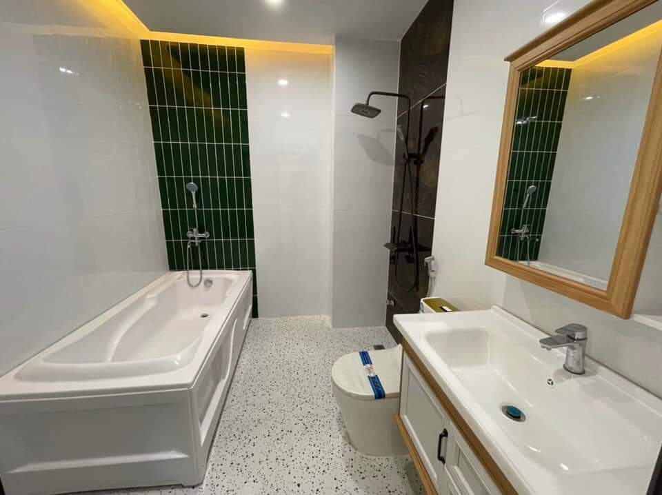 Cần bán Nhà mặt tiền đường Nguyễn Duy Trinh, Phường Long Trường, Diện tích 110m², Giá 8 Tỷ 7