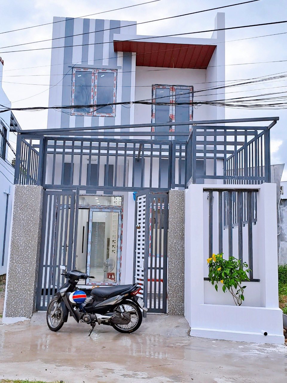 Cần bán Nhà ở, nhà cấp 4, nhà hẻm đường Xuân Lạc, Xã Vĩnh Ngọc, Diện tích 95m², Giá 2.350 Tỷ 2