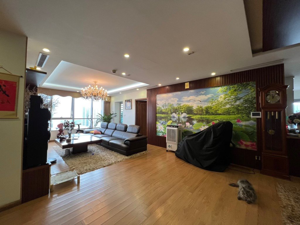 Cần bán căn góc chung cư dự án Thang Long Number One, Diện tích 173m², Giá 9 Tỷ 3