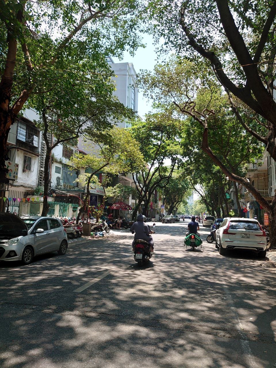 Cho thuê Nhà mặt tiền đường Trần Thánh Tông, Phường Phan Chu Trinh, Diện tích 130m², Giá Thương lượng 2