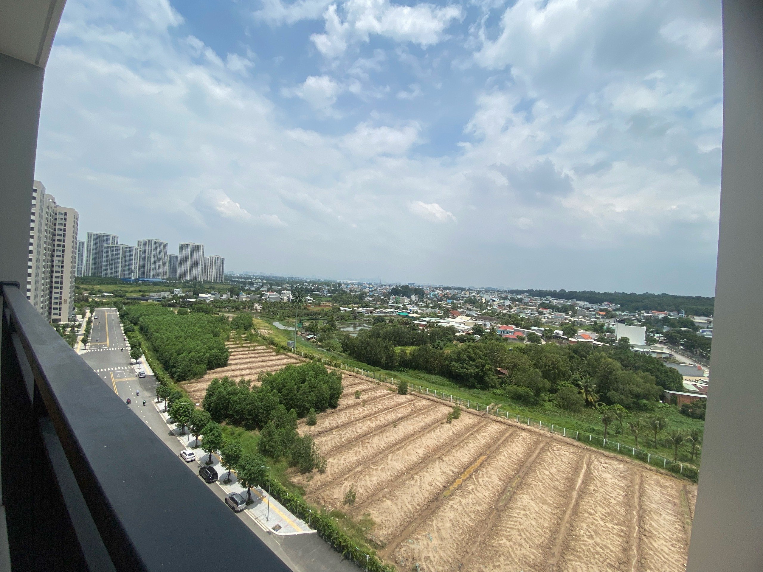 Cho thuê Căn hộ chung cư dự án Vinhomes Grand Park quận 9, Diện tích 81m², Giá 15 Triệu/tháng 15