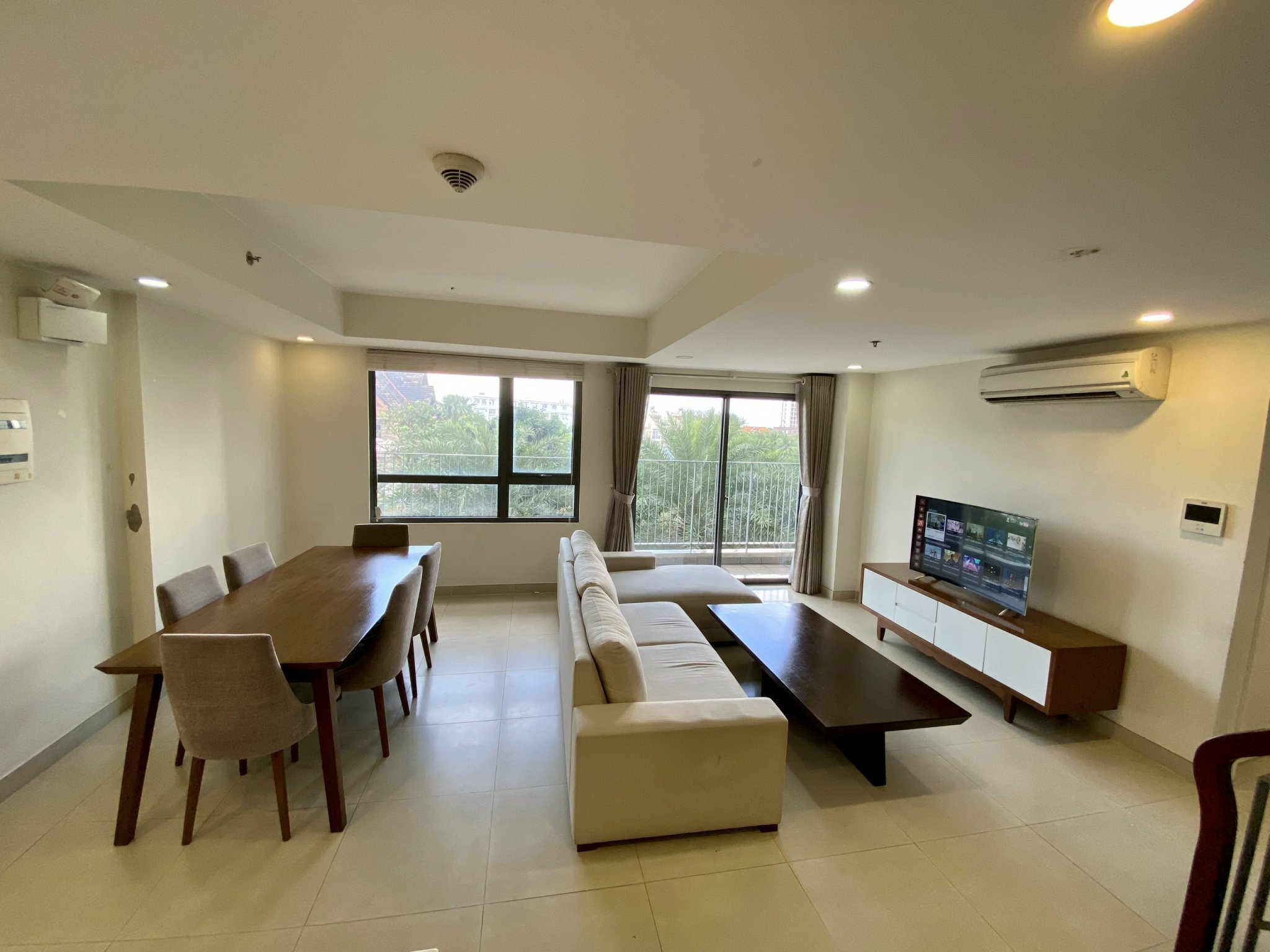 duplex Masteri Apartment for rent 177m2 50mil/mth, full furniture with 2 floors 10