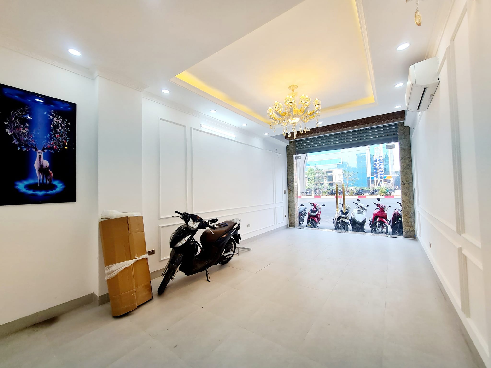 Bán nhà đẹp mặt phố Minh Khai, Hai Bà Trưng, 70m2x8 tầng, CHỈ 35,9 tỷ
