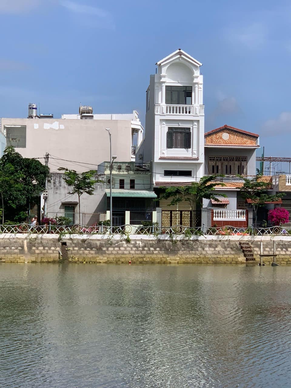 Cần bán Nhà mặt tiền đường Huỳnh Tấn Phát, Phường Đống Đa, Diện tích 40m², Giá 3.19 Tỷ 2