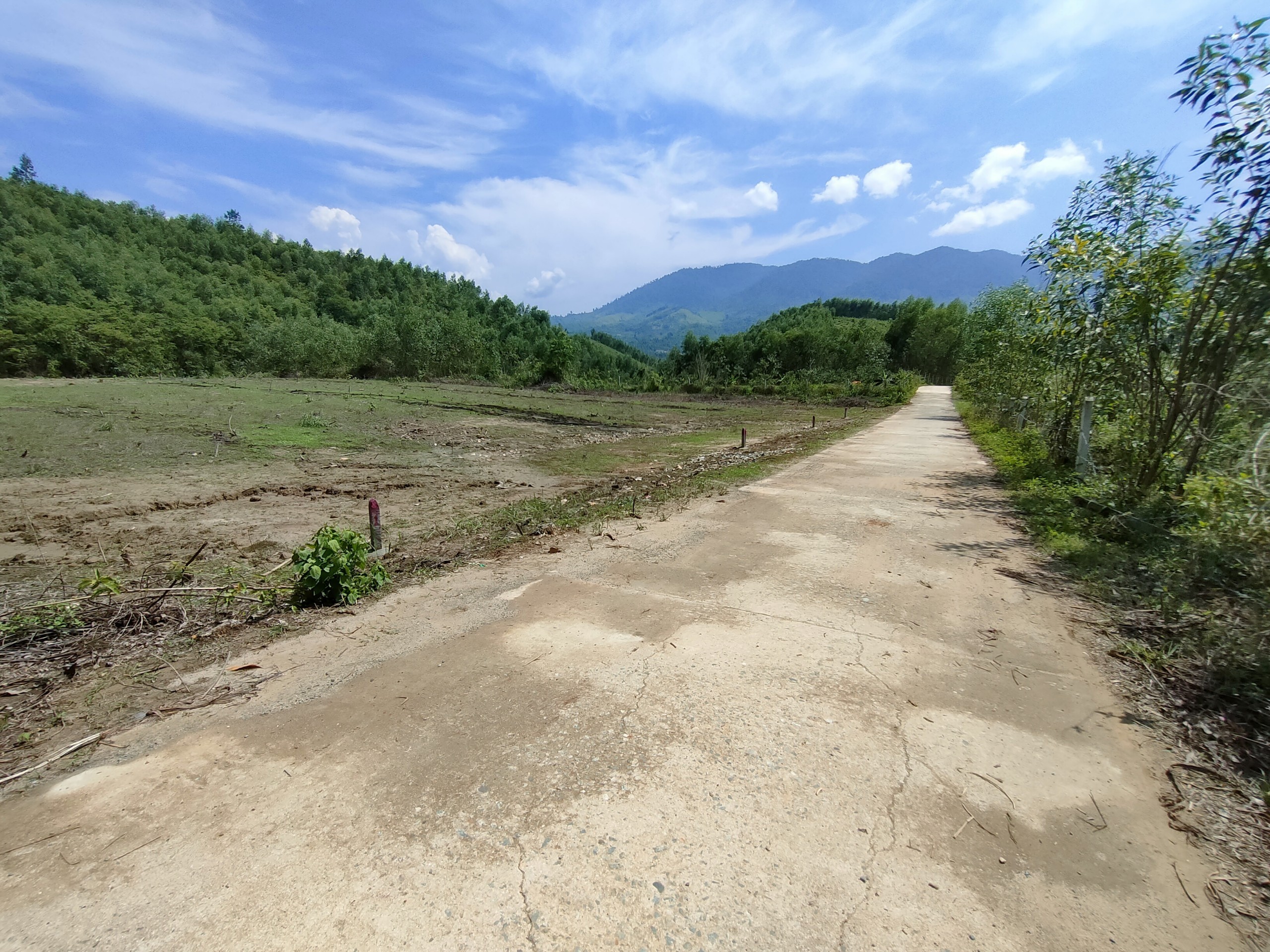 Bán đất Khánh Thượng giá rẻ giáp suối cách cách Quốc Lộ 27C chỉ hơn 1km 6