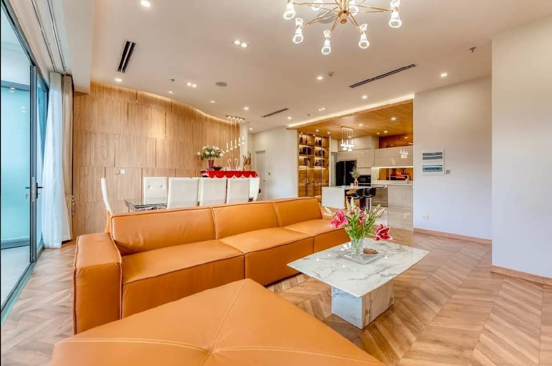 Cho thuê Căn hộ chung cư dự án Vinhomes Central Park, Diện tích 166m², Giá 100 Triệu/tháng