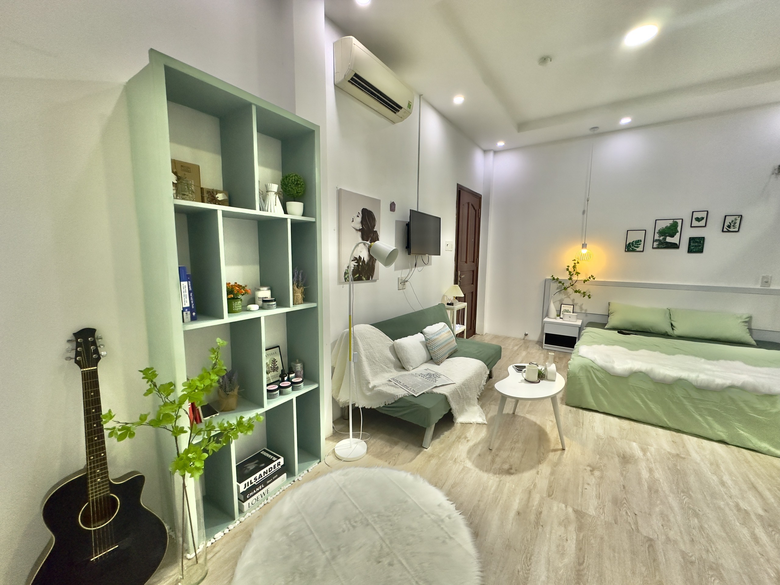 Cho thuê phòng studio tách bếp có ban công tại  Giá 7,5 Triệu/tháng trên đường Nguyễn Thị Thập 5