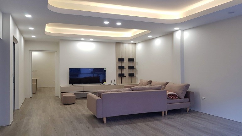 Cho thuê căn hộ 2PN, rộng 90m2 tại Vũ Miên, Tây Hồ, đủ nội thất mới đẹp