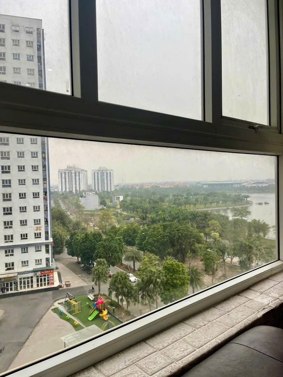 Chính chủ gửi bán căn hộ 2 ngủ view Hồ tầng trung, giá rẻ nhất tòa HH03B KDT Thanh Hà Hà Đông 4