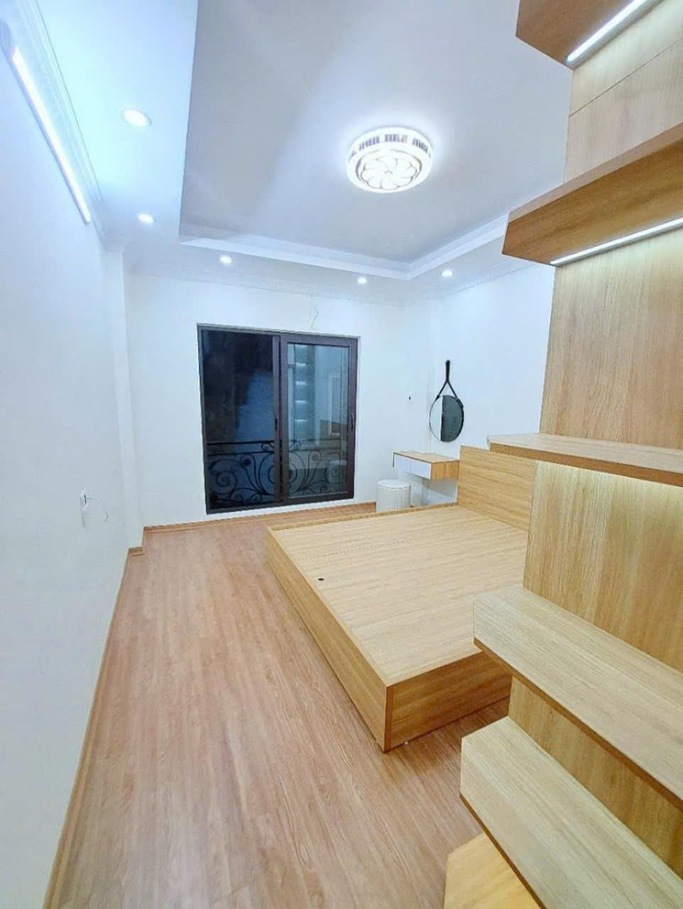 Bán nhà 5 tầng 32m², 5.1 tỷ, Nguyễn Khoái - Hoàng Mai, Sổ đỏ chính chủ 4