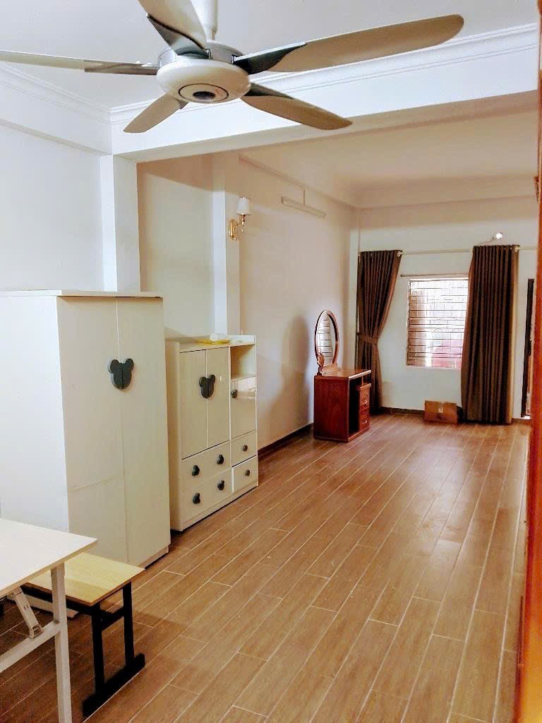 Đỉnh!Bán nhà VƯƠNG THỪA VŨ, 51m2, 7 tỷ, Nhà rộng, Đẹp, Ngõ thông, Dân xây chắc chắn