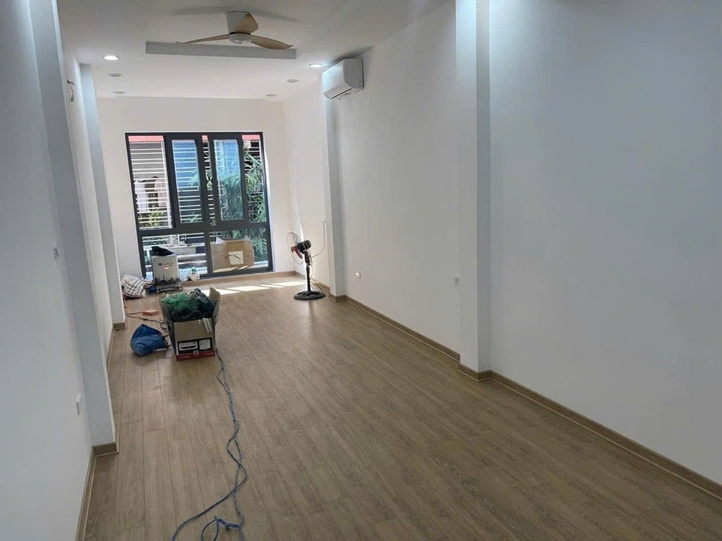 Đào Tấn, phân lô 43 m2, 5 tầng, giá chỉ hơn 11 tỷ