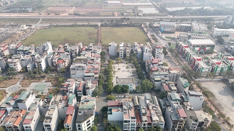 Cần bán 90m2 đất TĐC Giang Biên, Long Biên. Đối diện vườn hoa, xung quanh bạt ngàn tiện ích