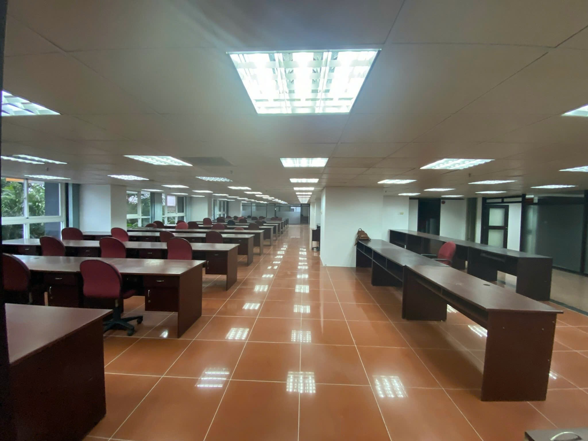 Cho thuê  Mặt bằng Phường An Phú, Quận 2, Diện tích 2000m², Giá 0624 Triệu/tháng 10