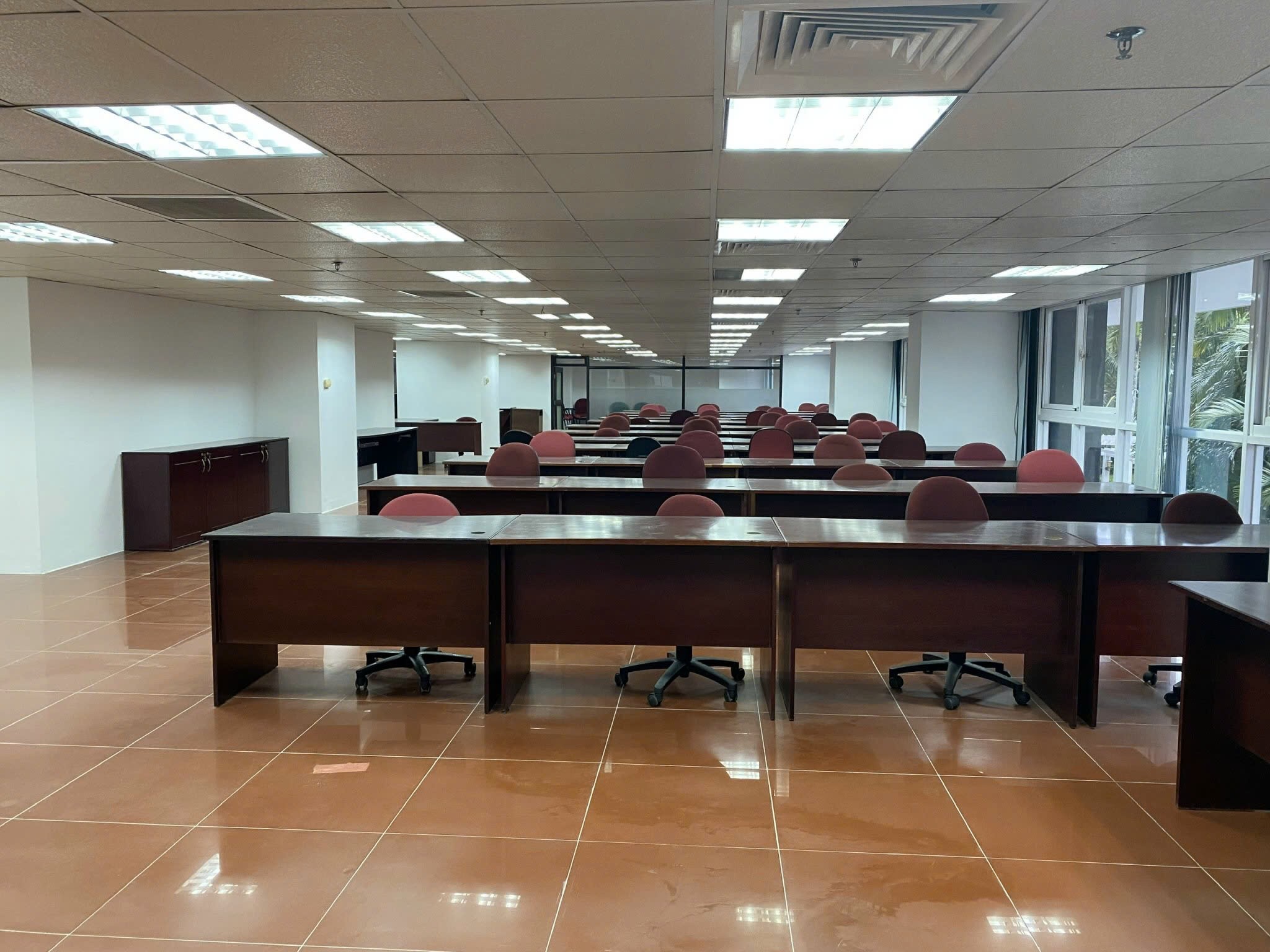 Cho thuê  Mặt bằng Phường An Phú, Quận 2, Diện tích 2000m², Giá 0624 Triệu/tháng 5