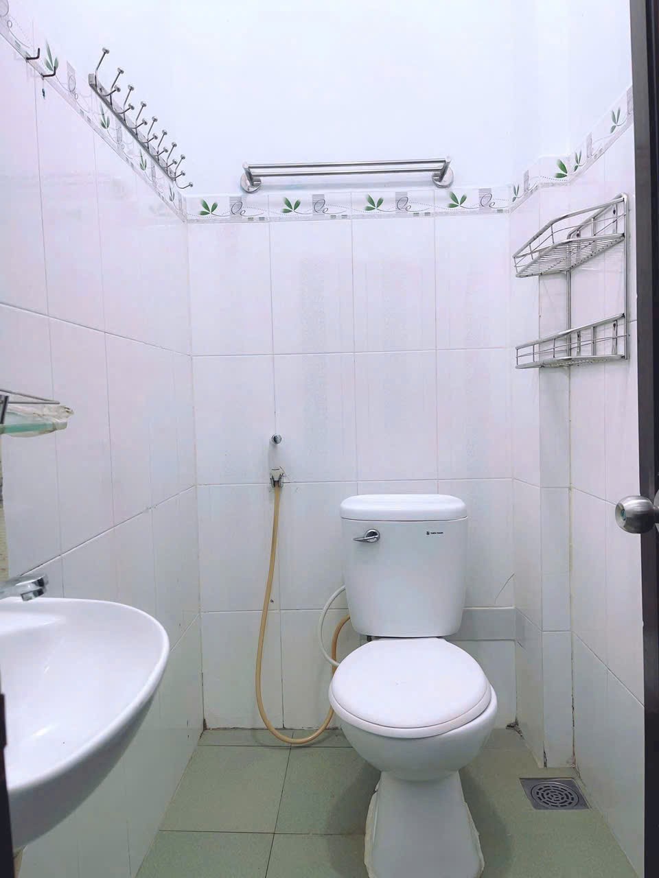 Nhà hẻm 2 xẹt 305 Lê Văn Quới,p Bình Trị Đông dt 36 m2 1 lầu 2pn 2wc giá 3,8 tỷ