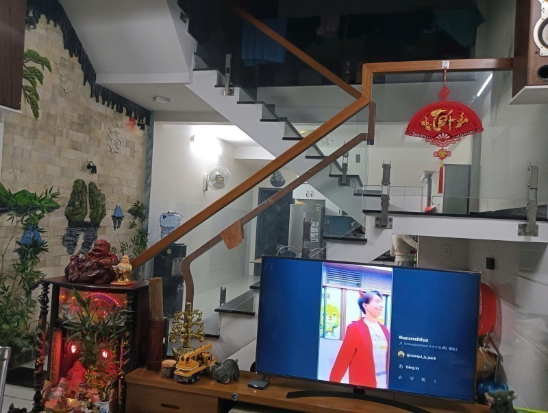 NHÀ 2 TẦNG ĐẸP, CÒN MỚI – KIỆT 6M LÊ VĂN HIẾN – THÔNG ĐẶNG THÁI THÂN 6.x