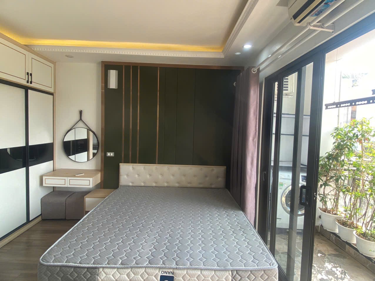 Cho thuê Căn hộ dịch vụ giá rẻ siêu VIP Tầng 6 tại Ngõ 193 Trích Sài, Bưởi, Tây Hồ. Chỉ 7tr