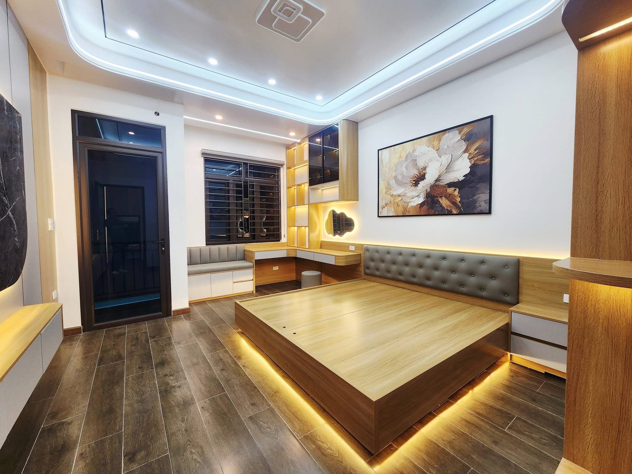 Bán căn nhà 3 tầng đẹp ngõ phố Vũ Hựu, ph Thanh Bình, TP HD, 58.5m2, 3 ngủ, 3 vs, chỉ 3.2x tỷ 11