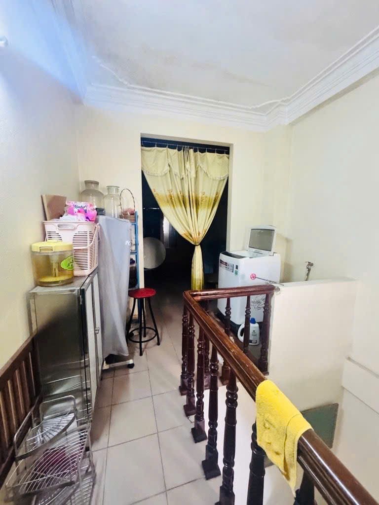 CÓ ĐỦ LÀM BẠN NGẠC NHIÊN? Nhà 16m² xây 4 tầng, hơn 3.3 tỷ, trung tâm Đống Đa 2