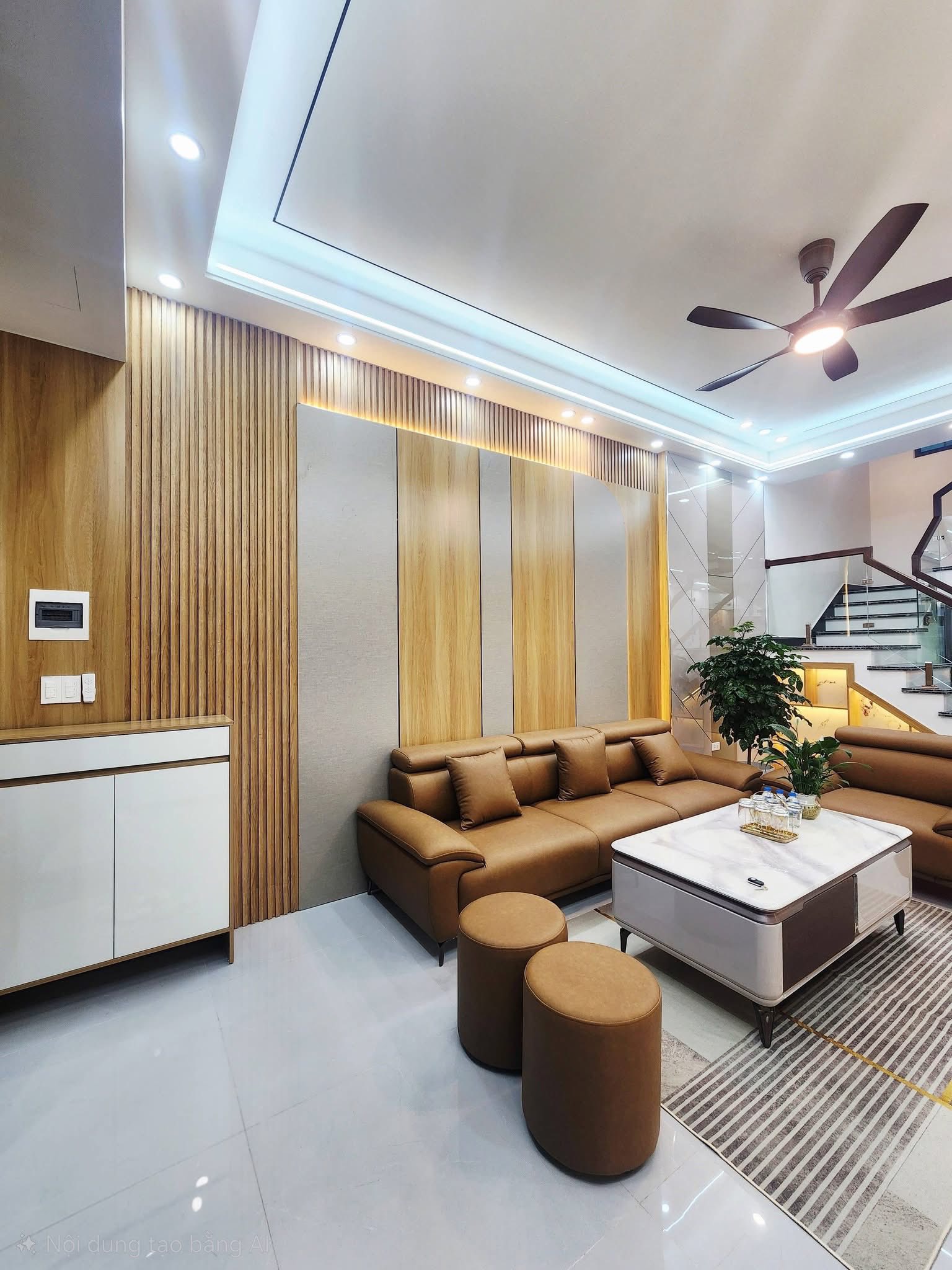 Bán căn nhà 3 tầng đẹp ngõ phố Vũ Hựu, ph Thanh Bình, TP HD, 58.5m2, 3 ngủ, 3 vs, chỉ 3.2x tỷ 3