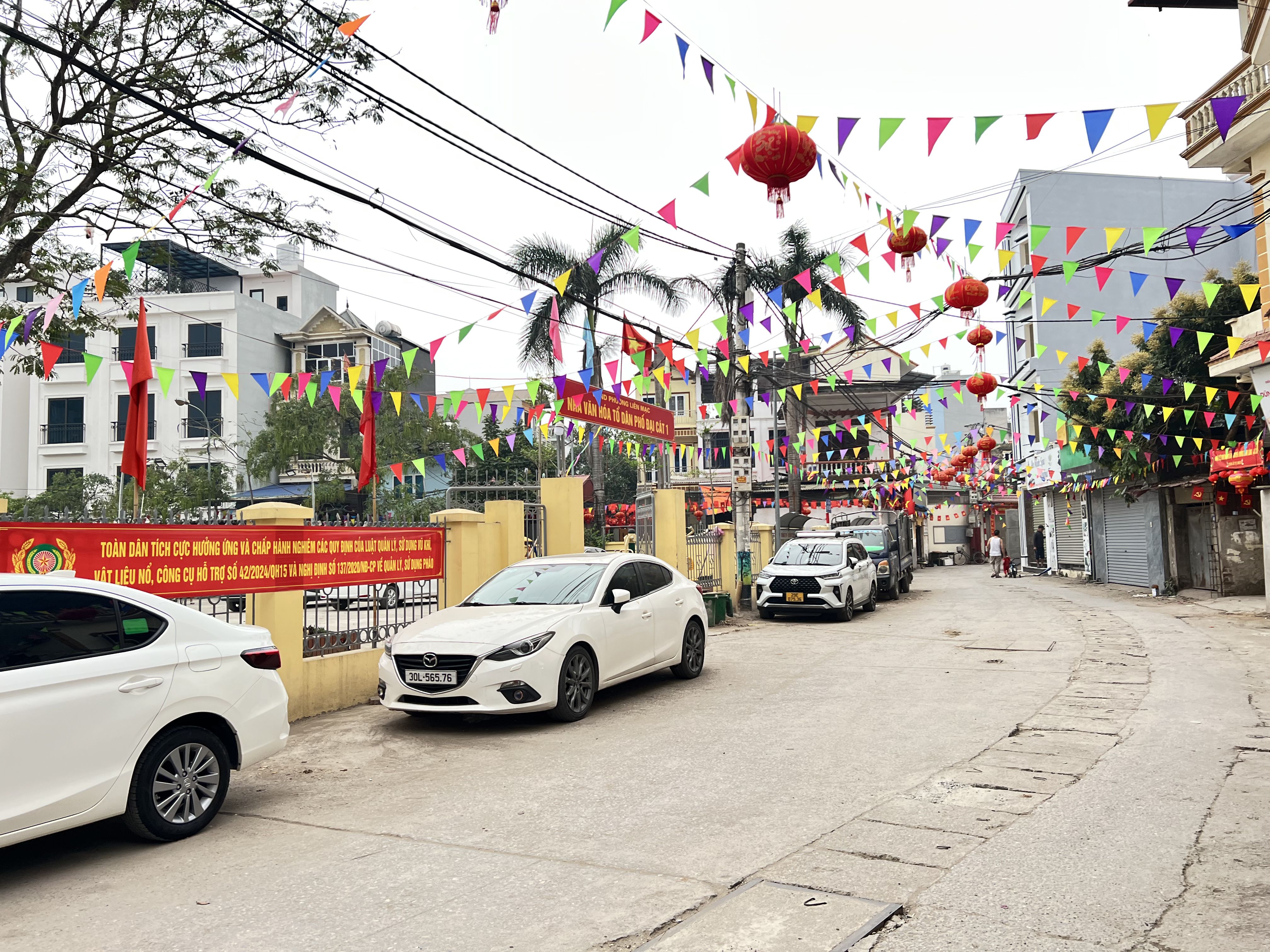 Bán nhà dân xây Liên Mạc Bắc Từ Liêm 50m² – ô tô tránh, dừng đỗ cạnh nhà – 3 thoáng – giá hơn 6 tỷ 5