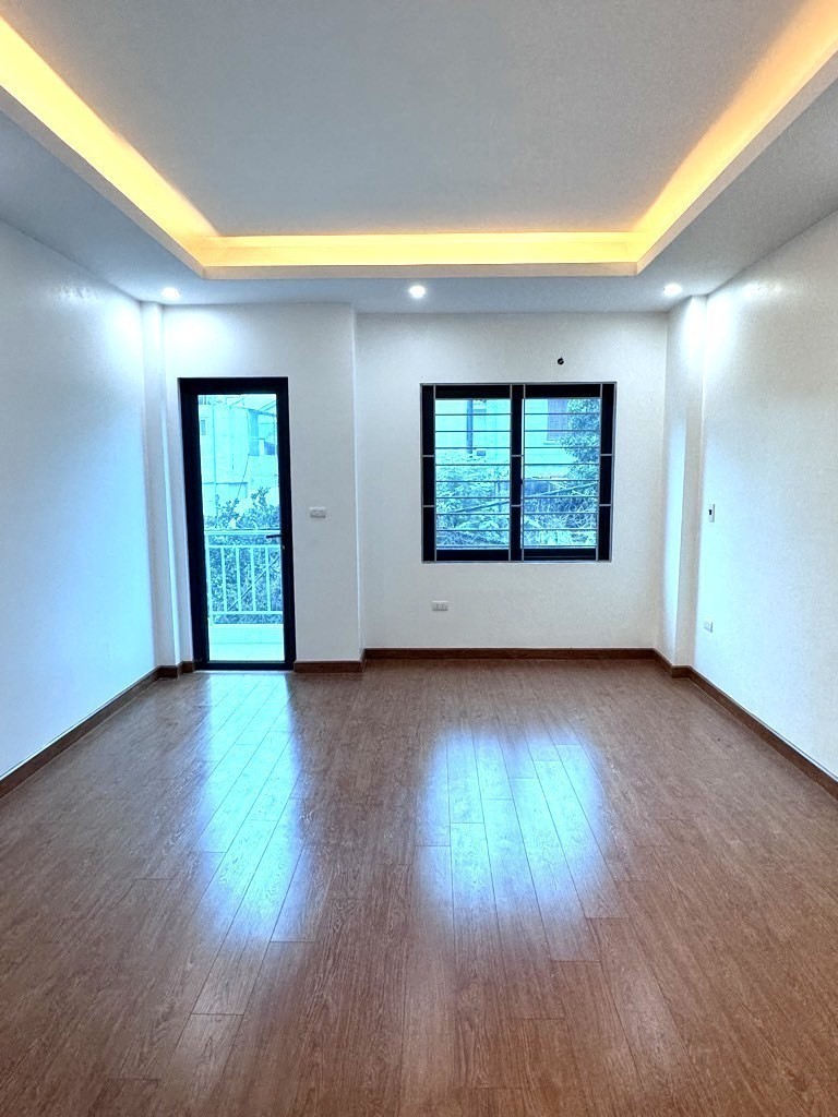 BÁN NHÀ THƯỢNG CÁT BẮC TỪ LIÊM  NHÀ 5 TẦNG XÂY MỚI  37M²  HƠN 5 TỶ 2
