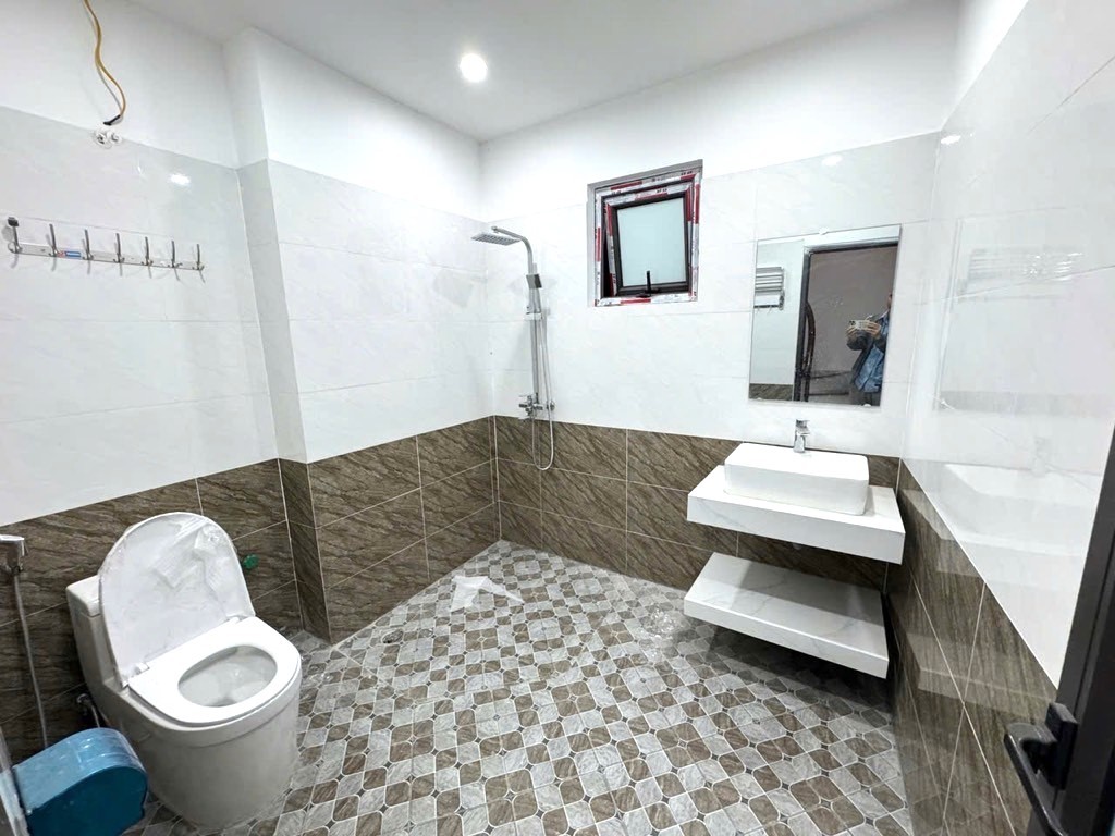 Bán nhà xây mới 5 tầng Liên Mạc – Bắc Từ Liêm, ô tô đỗ cổng, giá 6 tỷ. 3