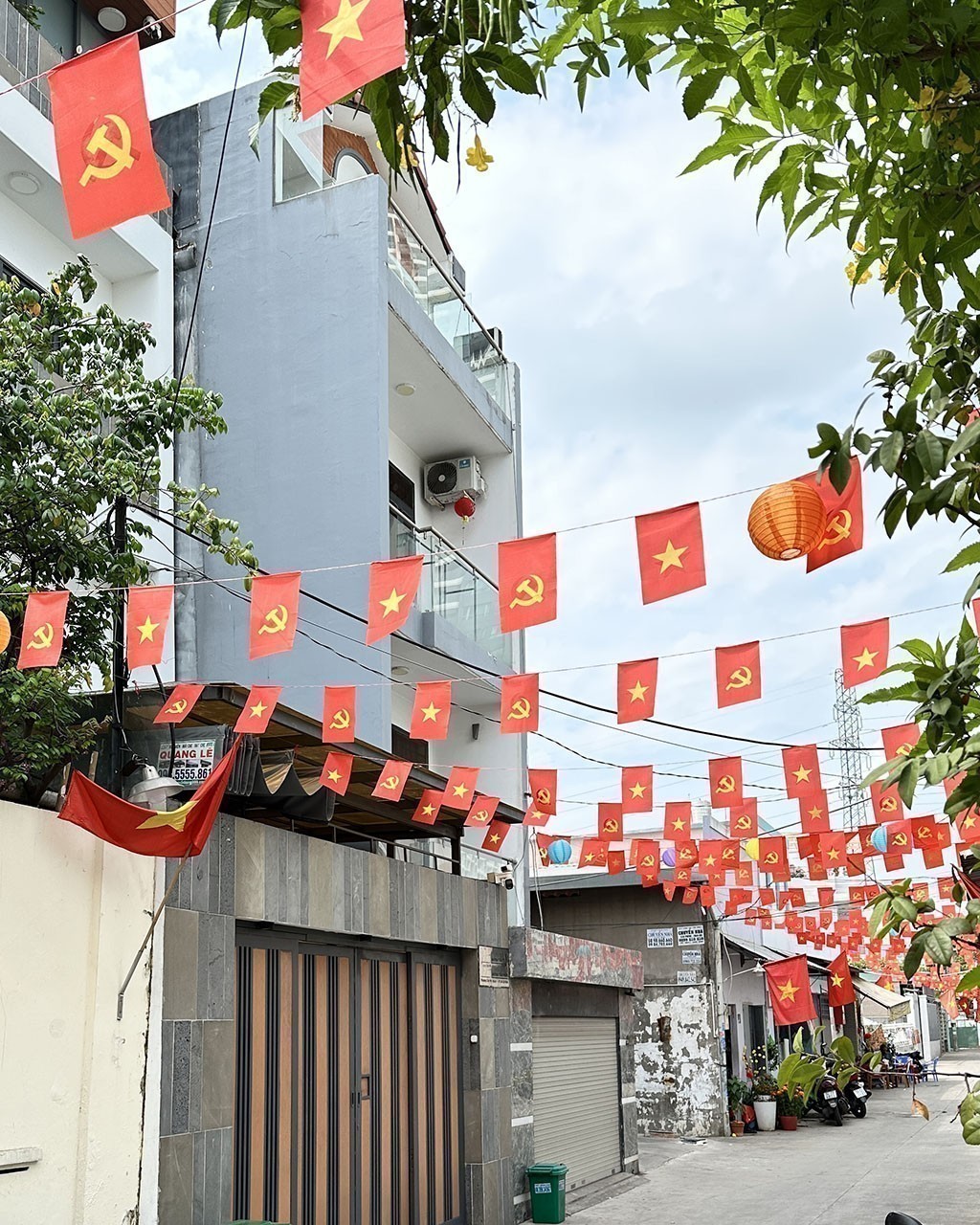 Bán Nhà Phố Huỳnh Tấn Phát Quận 7, Hẻm Xe Hơi 8M, liền kề Phú Mỹ Hưng, Giá 8 Tỷ