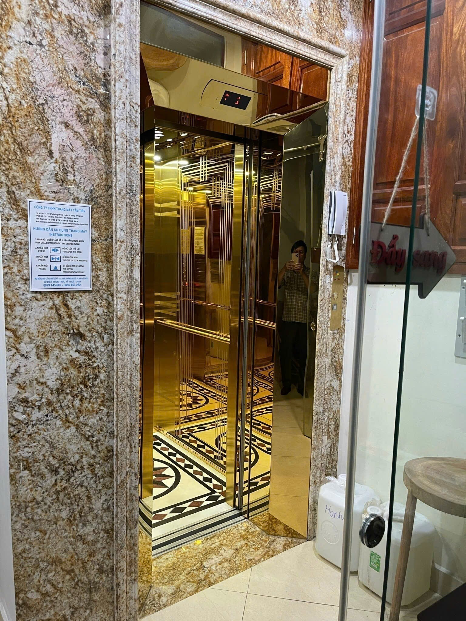 Cho thuê Căn hộ Apartment Full đồ cao cấp tại Phố Vạn Phúc, Vạn Bảo, Ba Đình. Chỉ 10tr 5